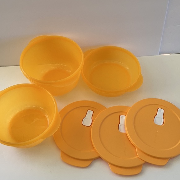 New Tupperware Vintage CrystalWave Containers Set of 3 - Picture 8 of 11